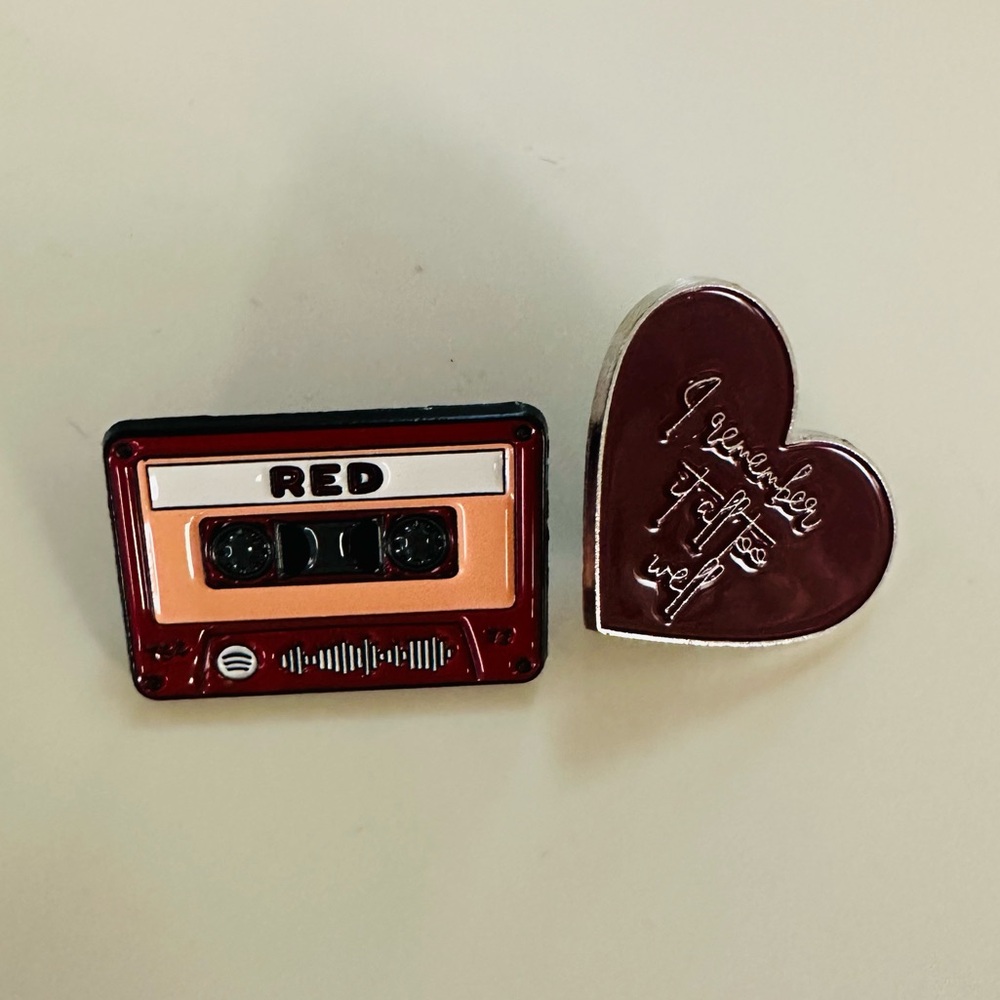 Taylor Swift “Red” Pins